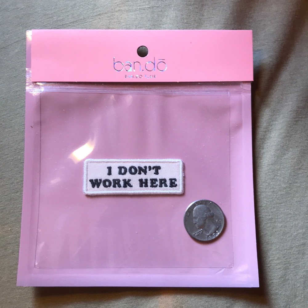 ban.do I Don’t Work Here Patch - Picture 2 of 2